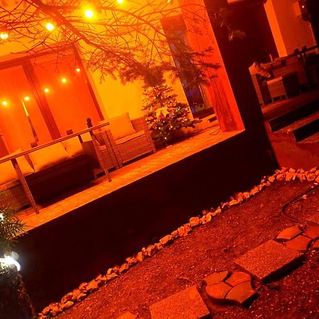 Casa Maia Hotel บุชเตนี ภายนอก รูปภาพ