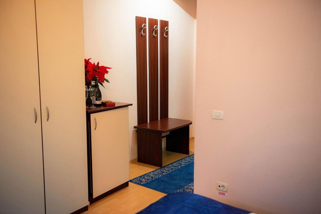 Casa Maia Hotel บุชเตนี ภายนอก รูปภาพ