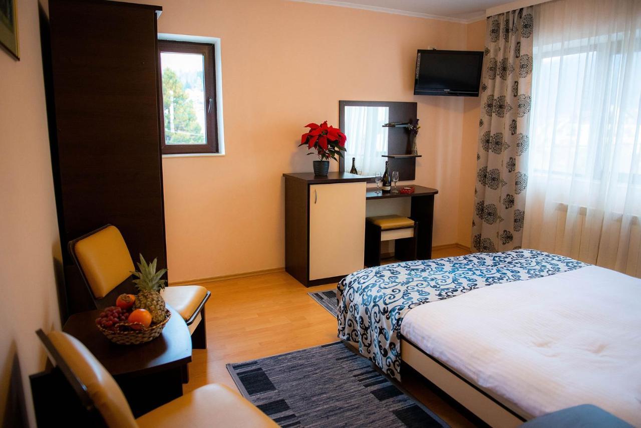 Casa Maia Hotel บุชเตนี ภายนอก รูปภาพ