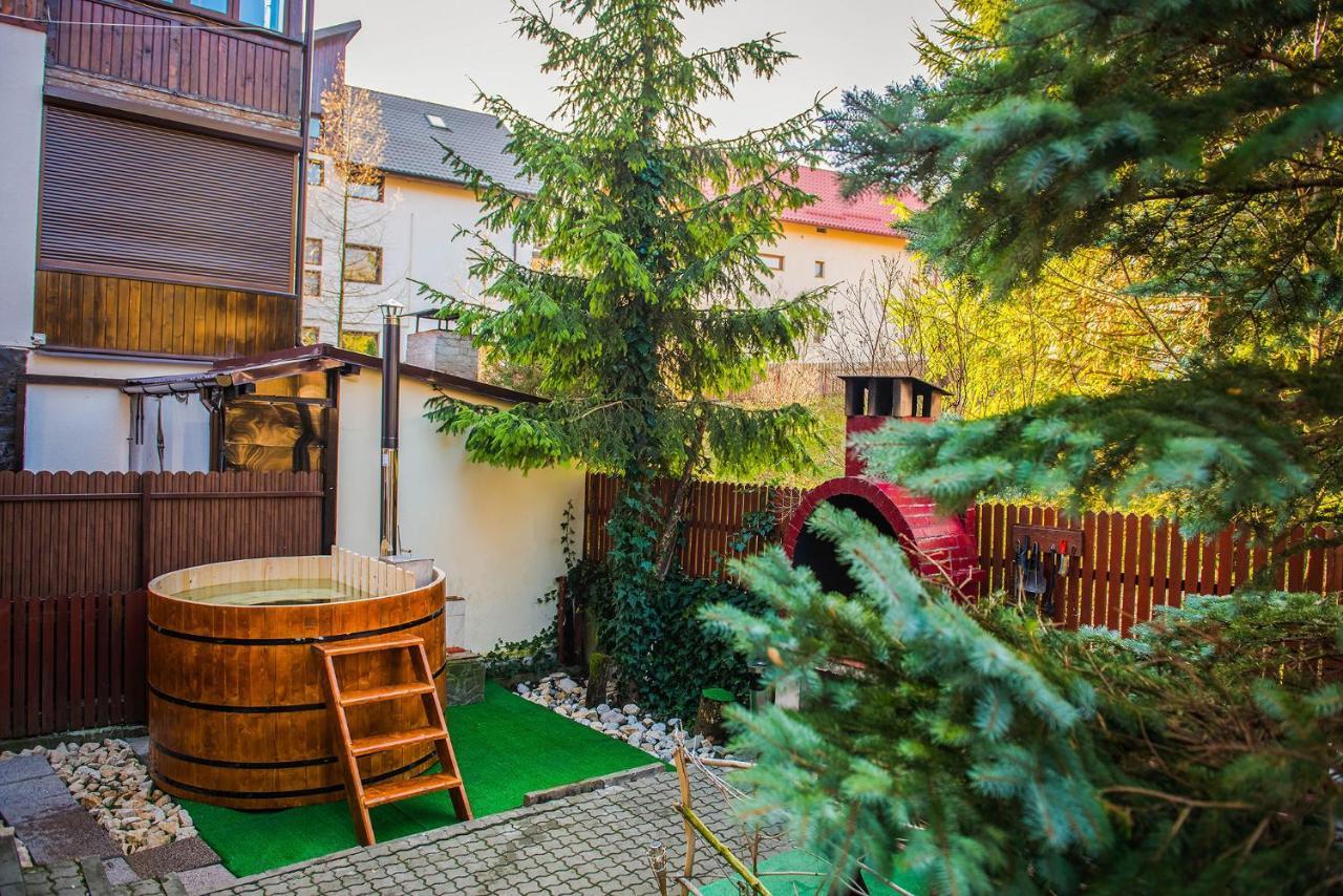 Casa Maia Hotel บุชเตนี ภายนอก รูปภาพ
