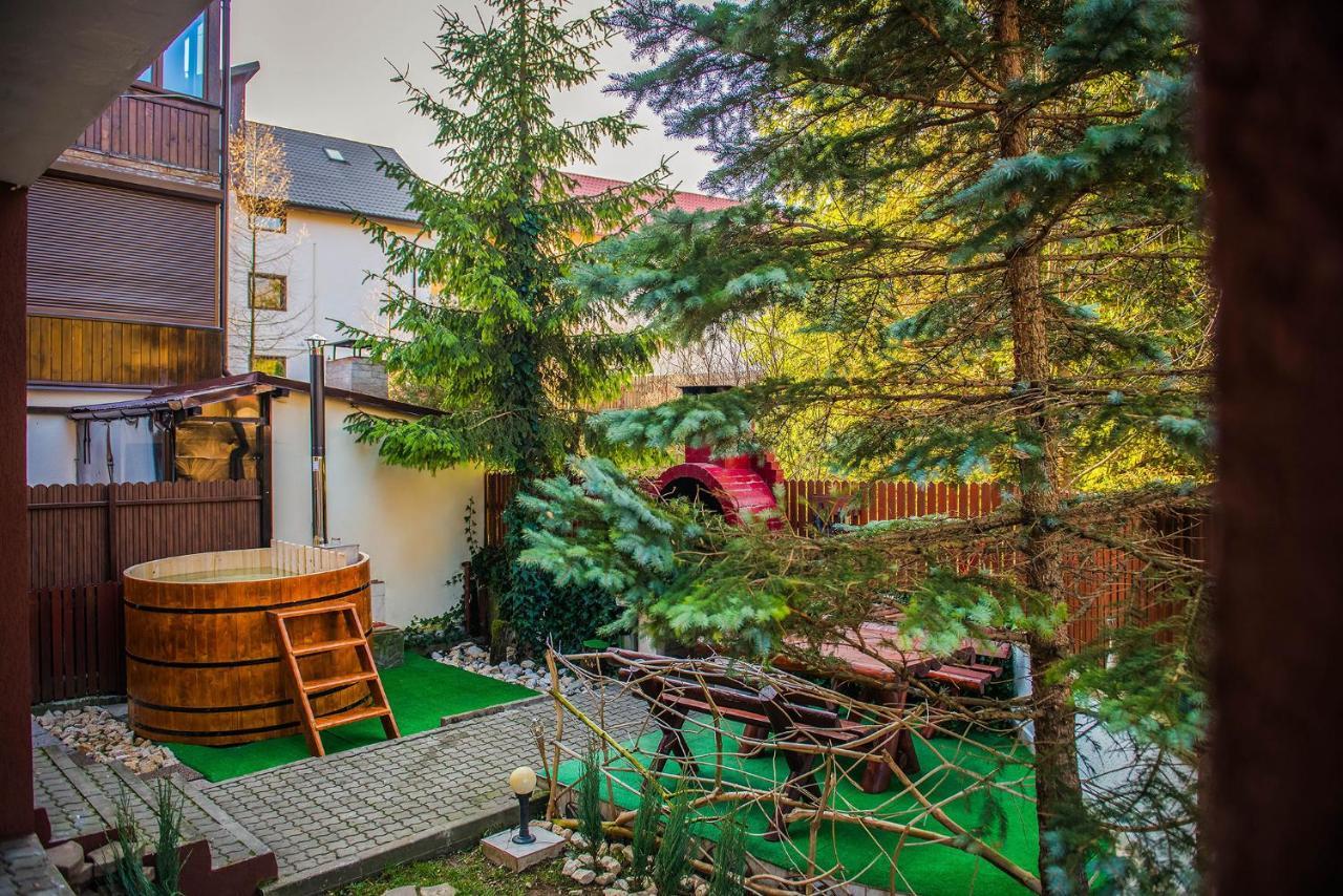 Casa Maia Hotel บุชเตนี ภายนอก รูปภาพ